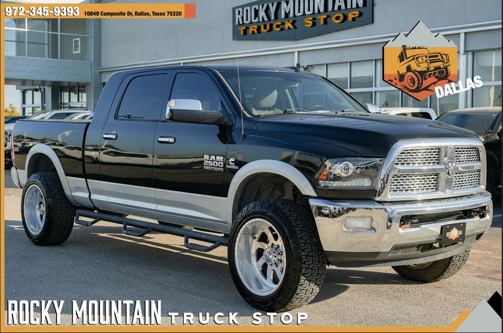 2015 RAM 2500 Laramie Mega Cab 4WD