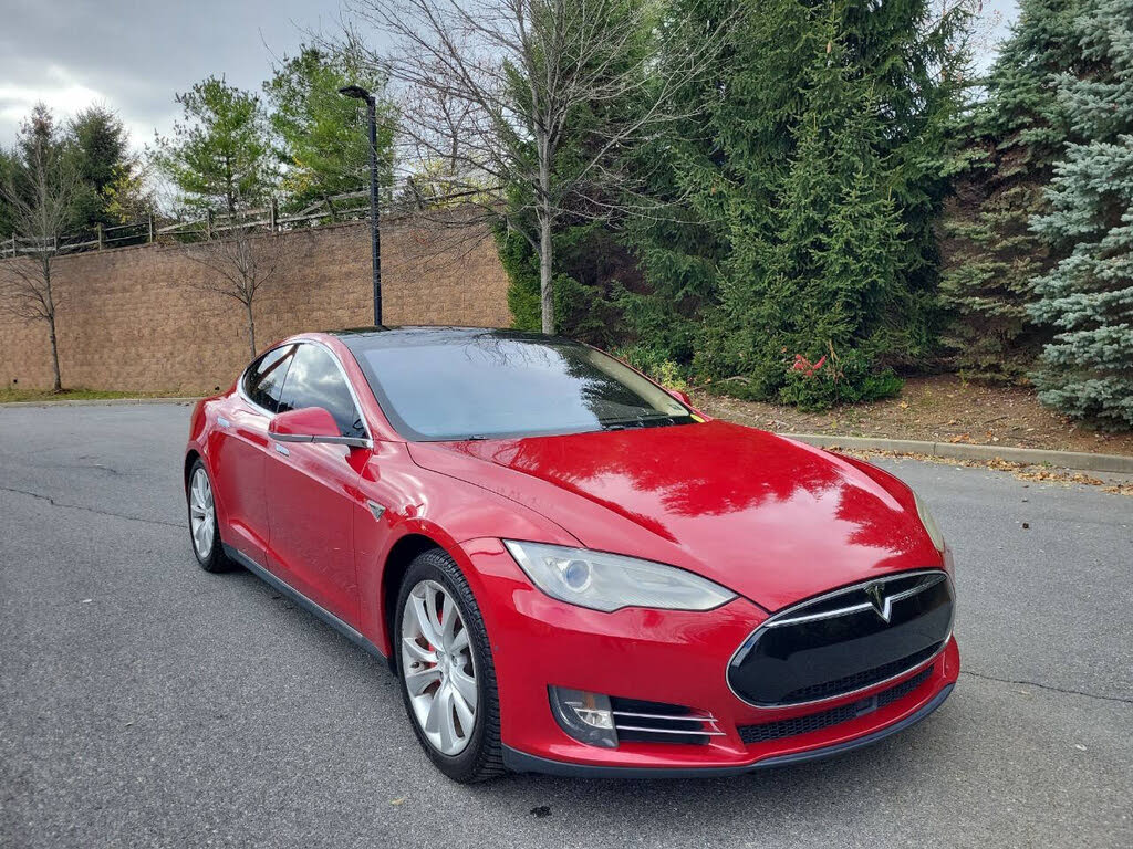 2015 Tesla Model S P85D AWD