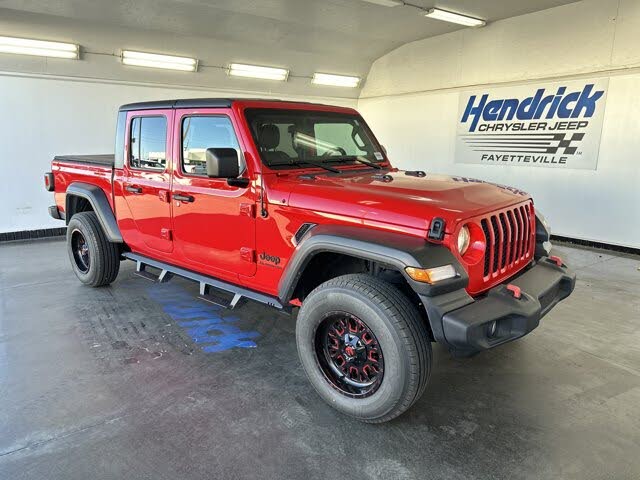 2020 Jeep Gladiator Sport S Crew Cab 4WD