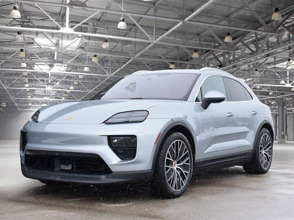 2025 Porsche Macan AWD