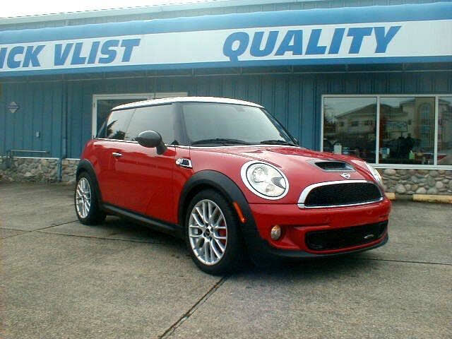 2011 MINI Cooper John Cooper Works Hatchback