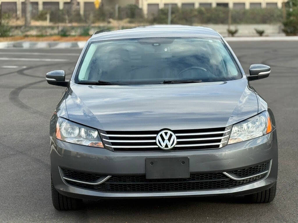 2015 Volkswagen Passat 1.8T Wolfsburg Edition FWD