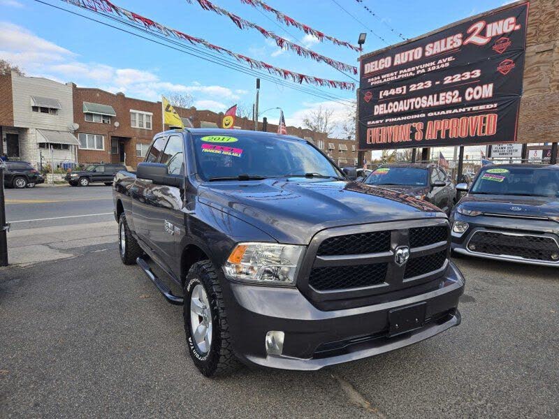 2017 RAM 1500 Express Quad Cab 4WD