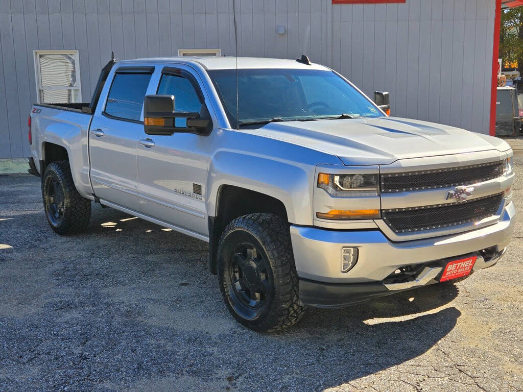 2018 Chevrolet Silverado 1500 LT Z71 Crew Cab 4WD