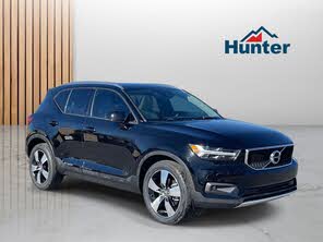 Volvo XC40 T5 Momentum AWD