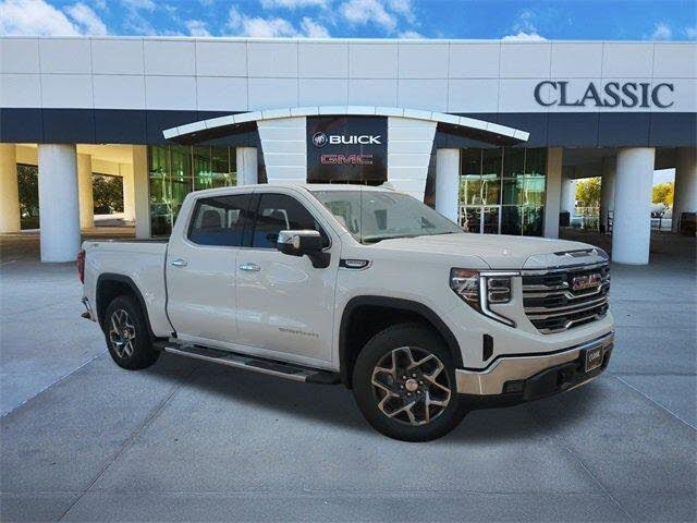 2025 GMC Sierra 1500 SLT Crew Cab 4WD