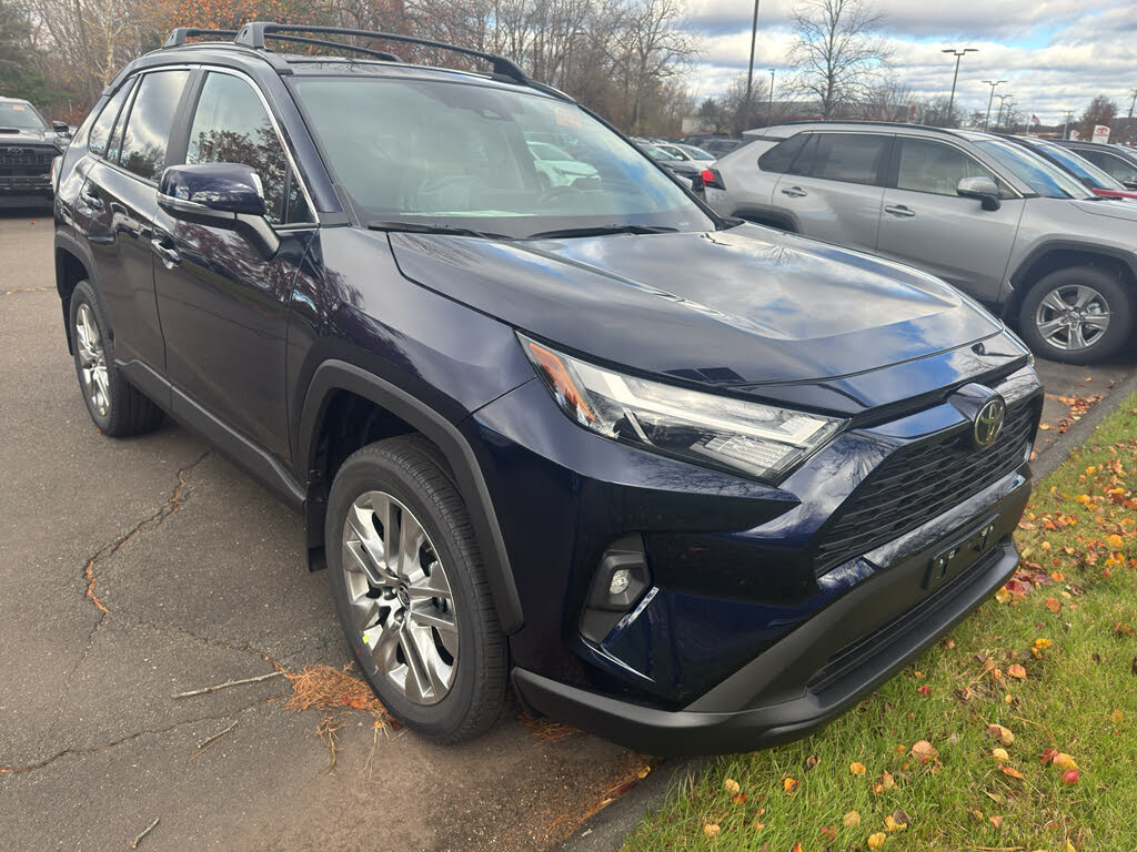 2025 Toyota RAV4 XLE Premium AWD