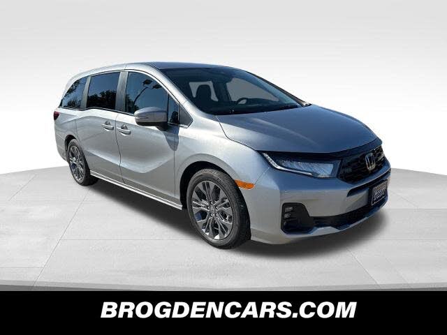 2026 Honda Odyssey Touring FWD