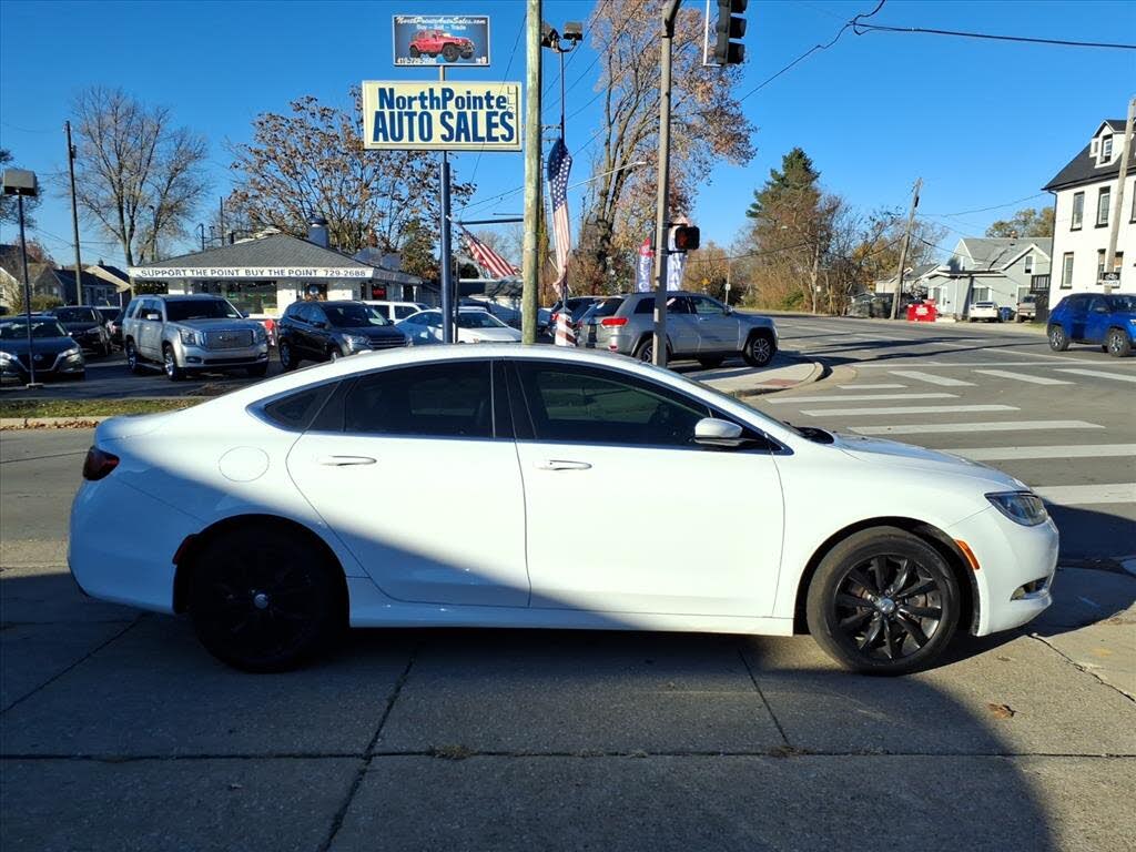 2015 Chrysler 200 C Sedan FWD
