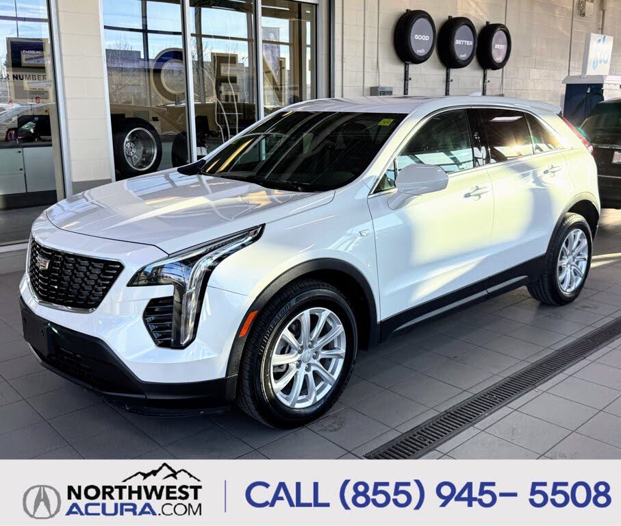 2022 Cadillac XT4 Luxury AWD