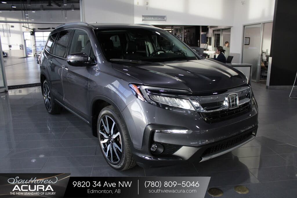 2022 Honda Pilot Touring AWD