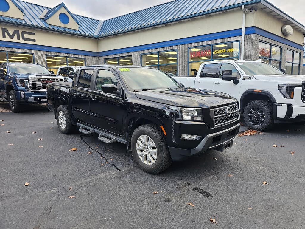 2022 Nissan Frontier SV Crew Cab 4WD