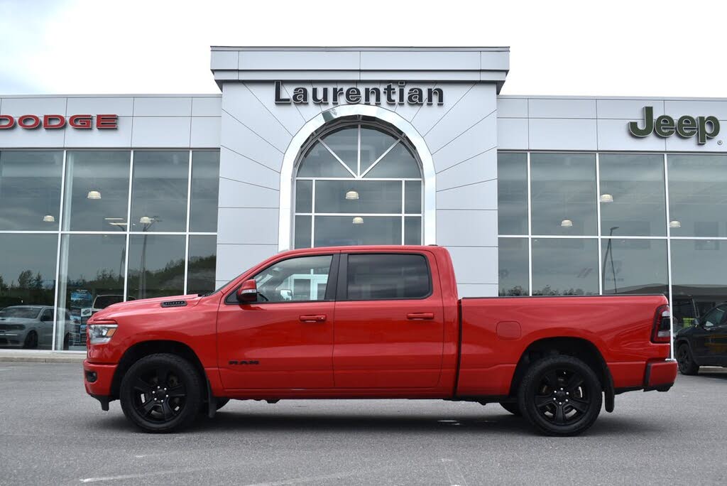 RAM 1500 Sport Quad Cab 4WD 2022