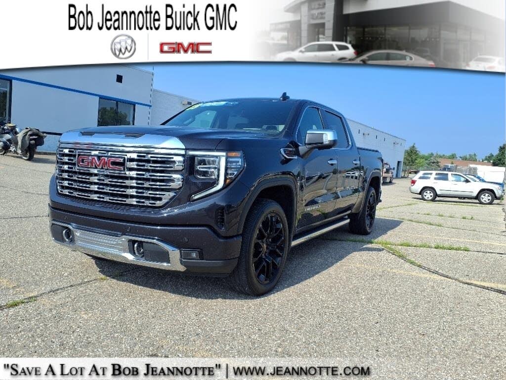 2023 GMC Sierra 1500 Denali Crew Cab 4WD