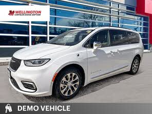 Chrysler Pacifica Hybrid Pinnacle FWD