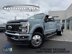 Ford F-450 Super Duty Platinum Crew Cab LB DRW 4WD