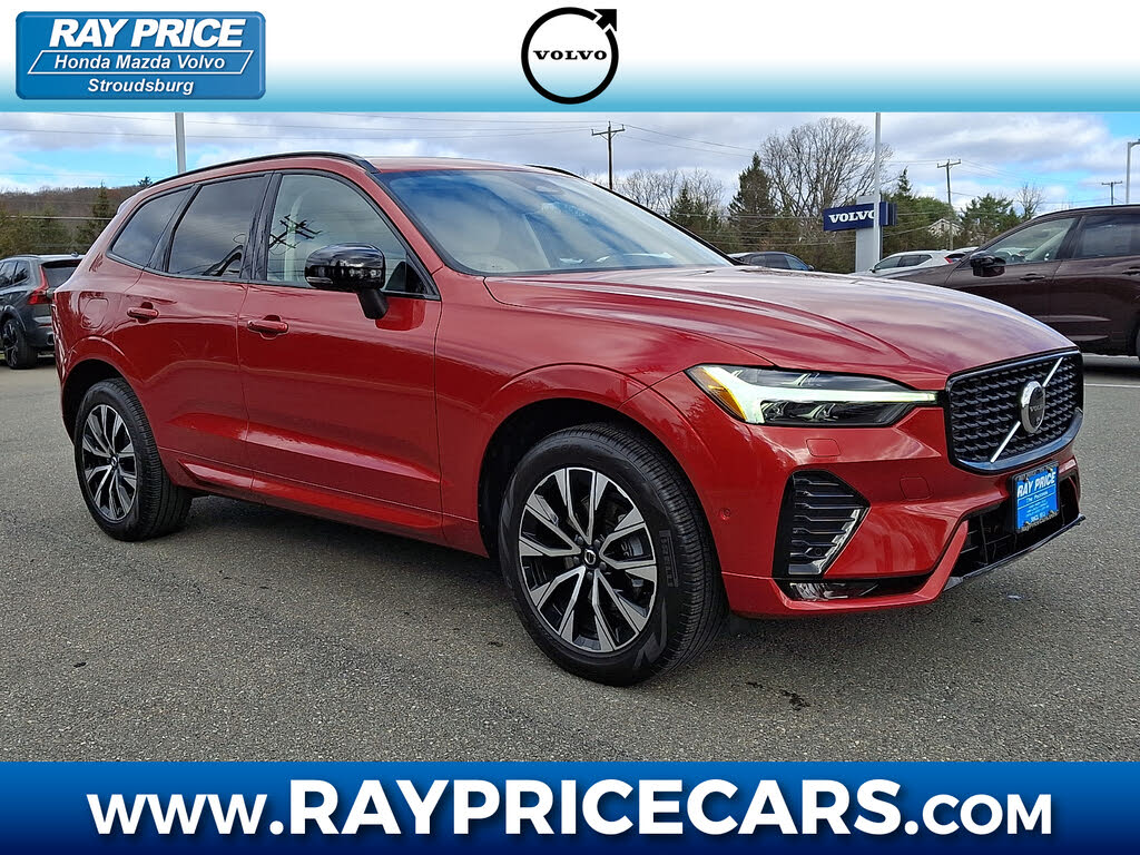 2024 Volvo XC60 B5 Plus Dark Theme AWD