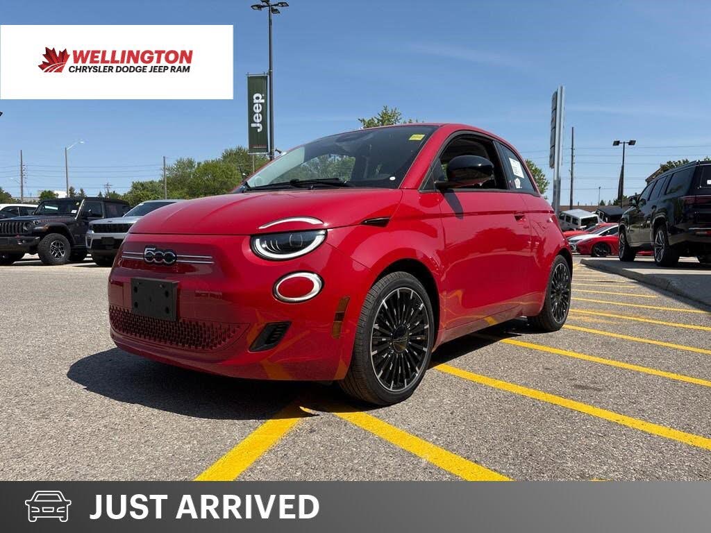2025 FIAT 500e Inspi(RED) FWD