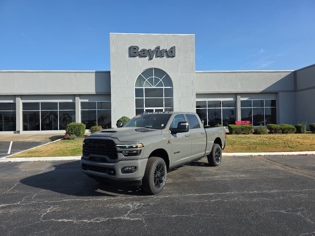 2026 RAM 2500 Laramie Crew Cab 4WD