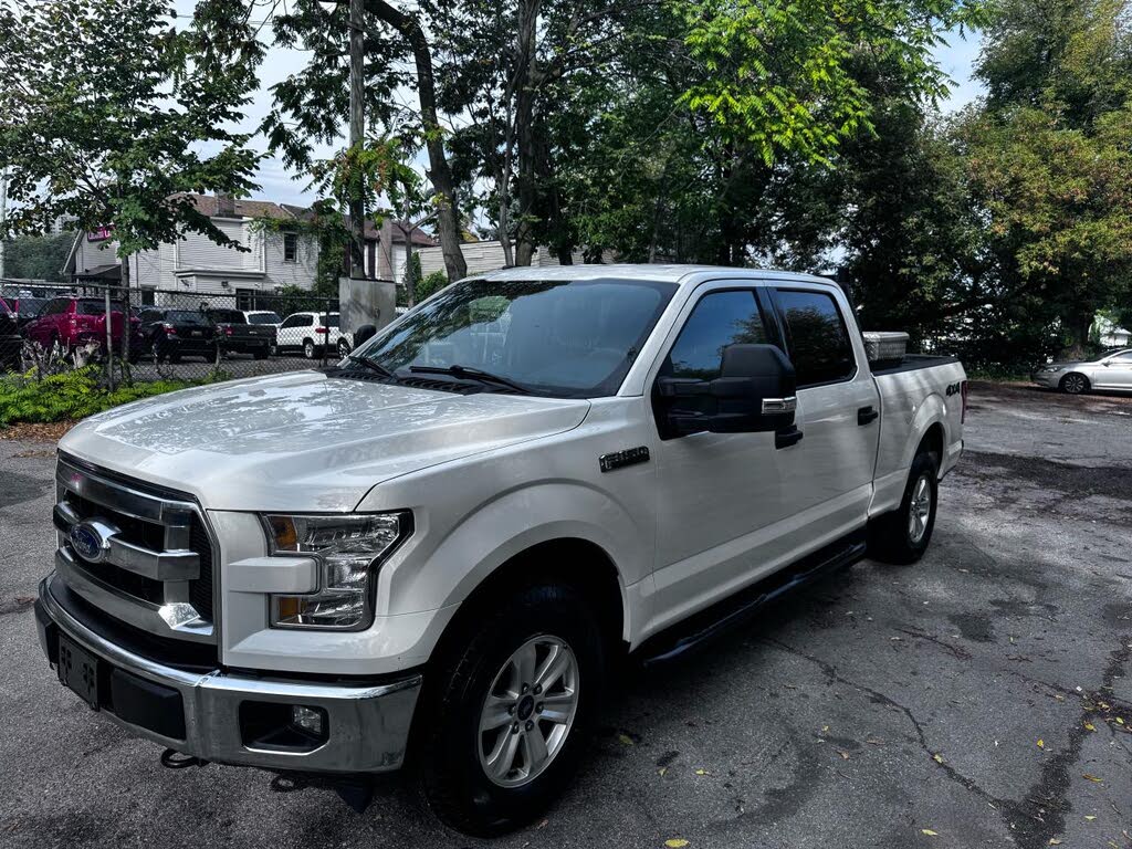 2017 Ford F-150 XLT SuperCrew LB 4WD