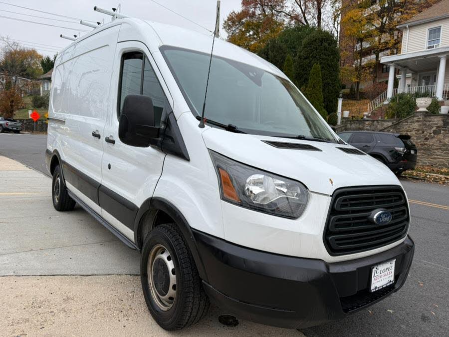 2021 Ford Transit Cargo 250 Medium Roof LB RWD