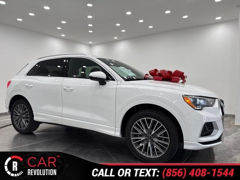 2022 Audi Q3 quattro Premium 40 TFSI