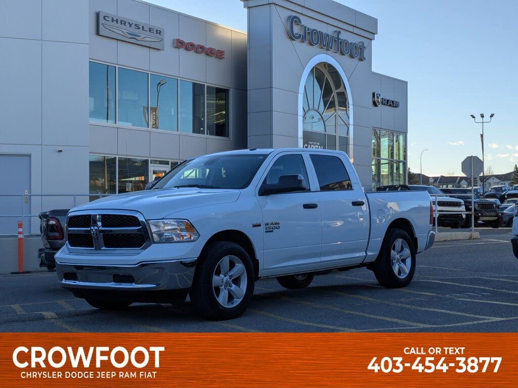 2023 RAM 1500 Classic SLT Crew Cab 4WD