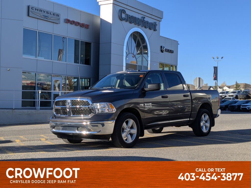 2023 RAM 1500 Classic SLT Crew Cab 4WD