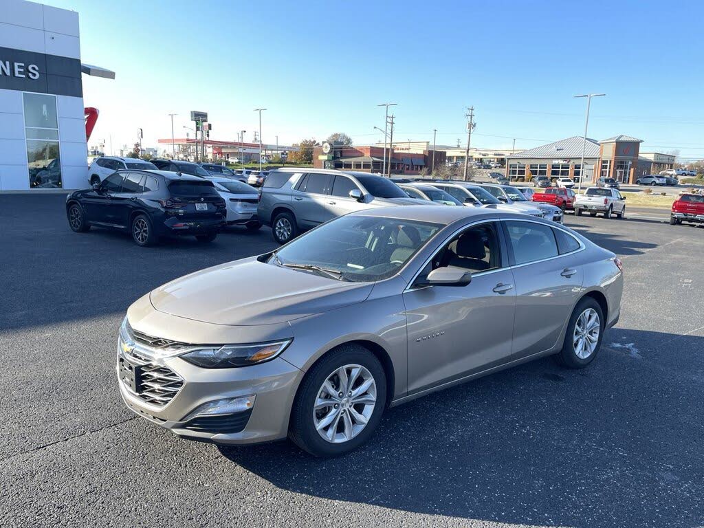 2024 Chevrolet Malibu LT with 1LT FWD