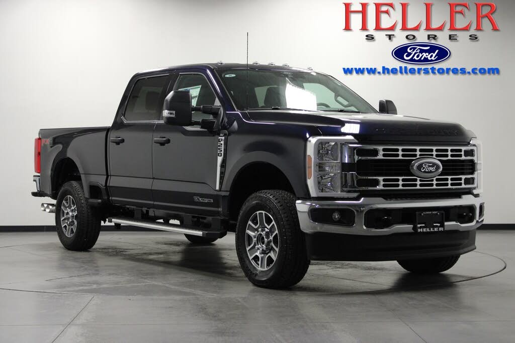2025 Ford F-250 Super Duty XLT Crew Cab 4WD