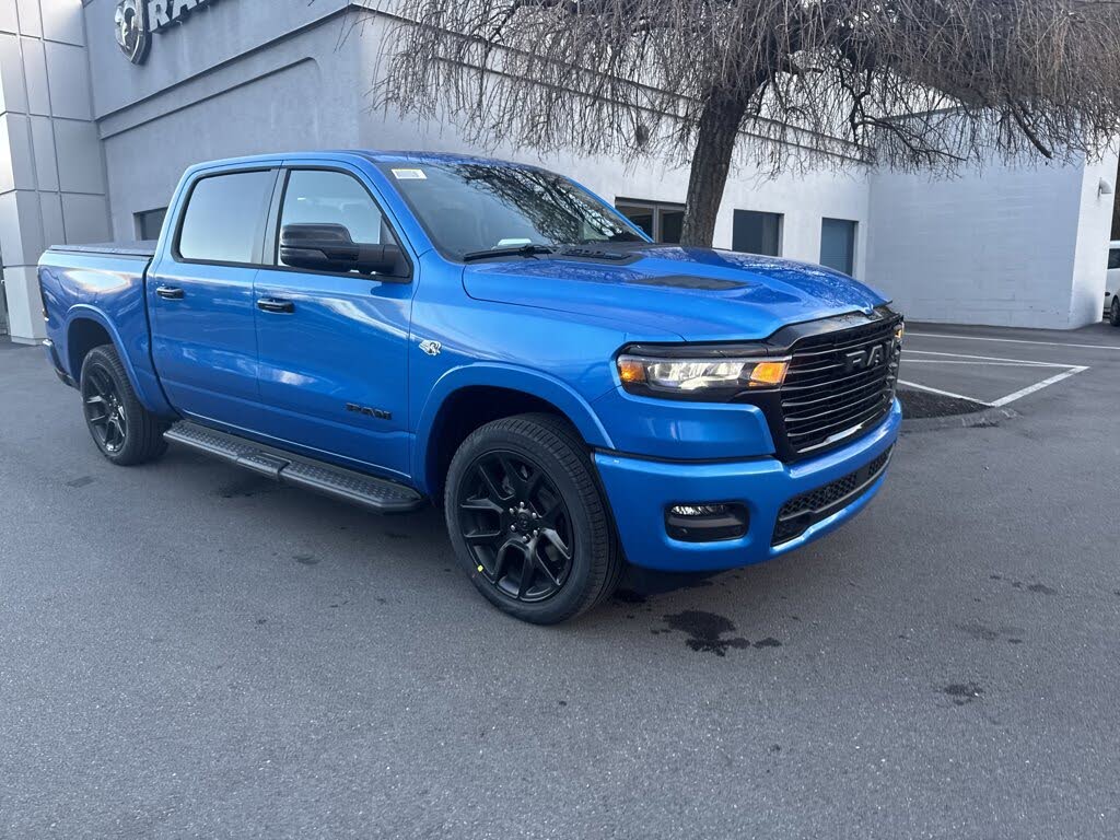 2026 RAM 1500 Laramie Crew Cab 4WD