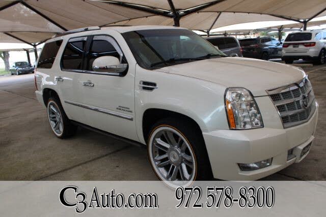 2011 Cadillac Escalade Platinum 4WD