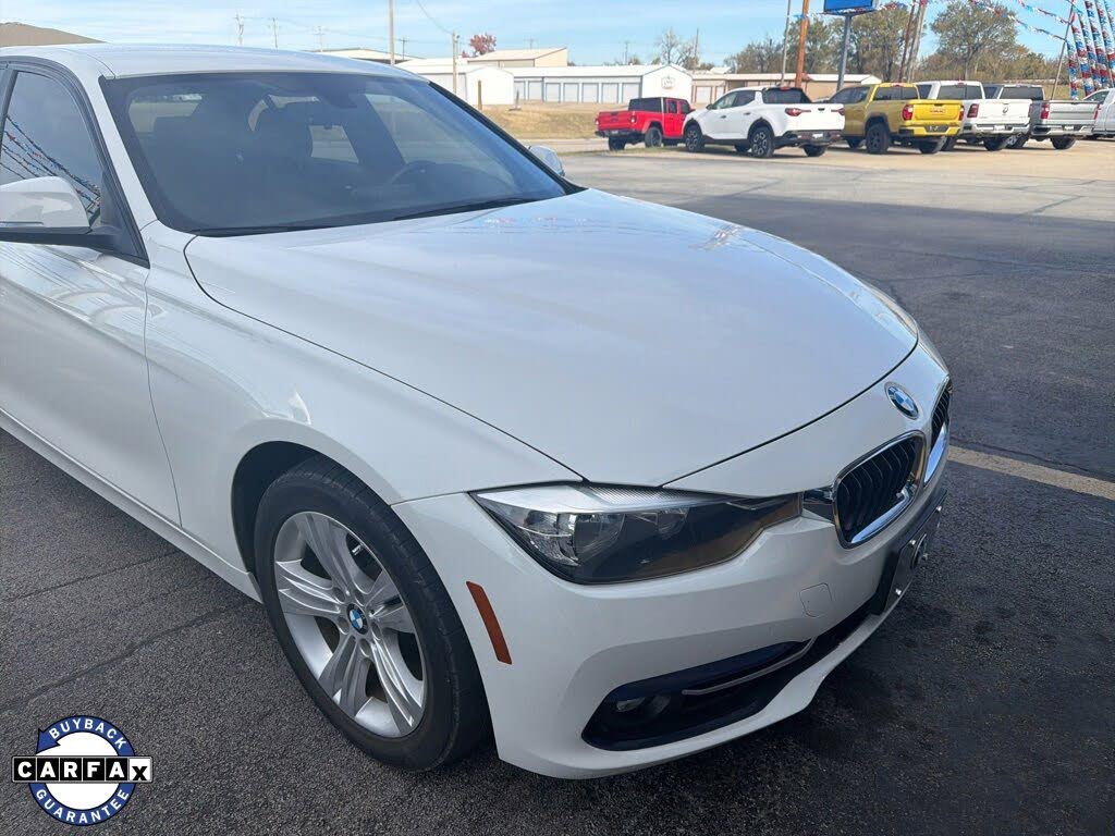 2016 BMW 3 Series 328i Sedan RWD