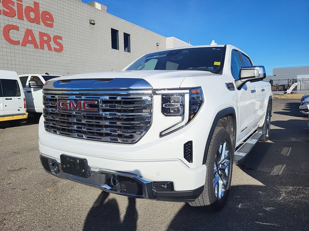 2023 GMC Sierra 1500 Denali Crew Cab 4WD
