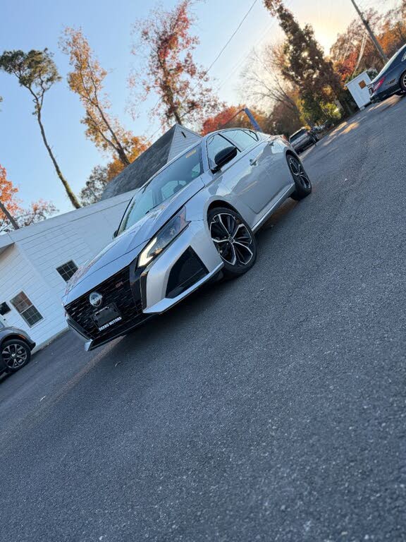 2023 Nissan Altima 2.5 SR FWD