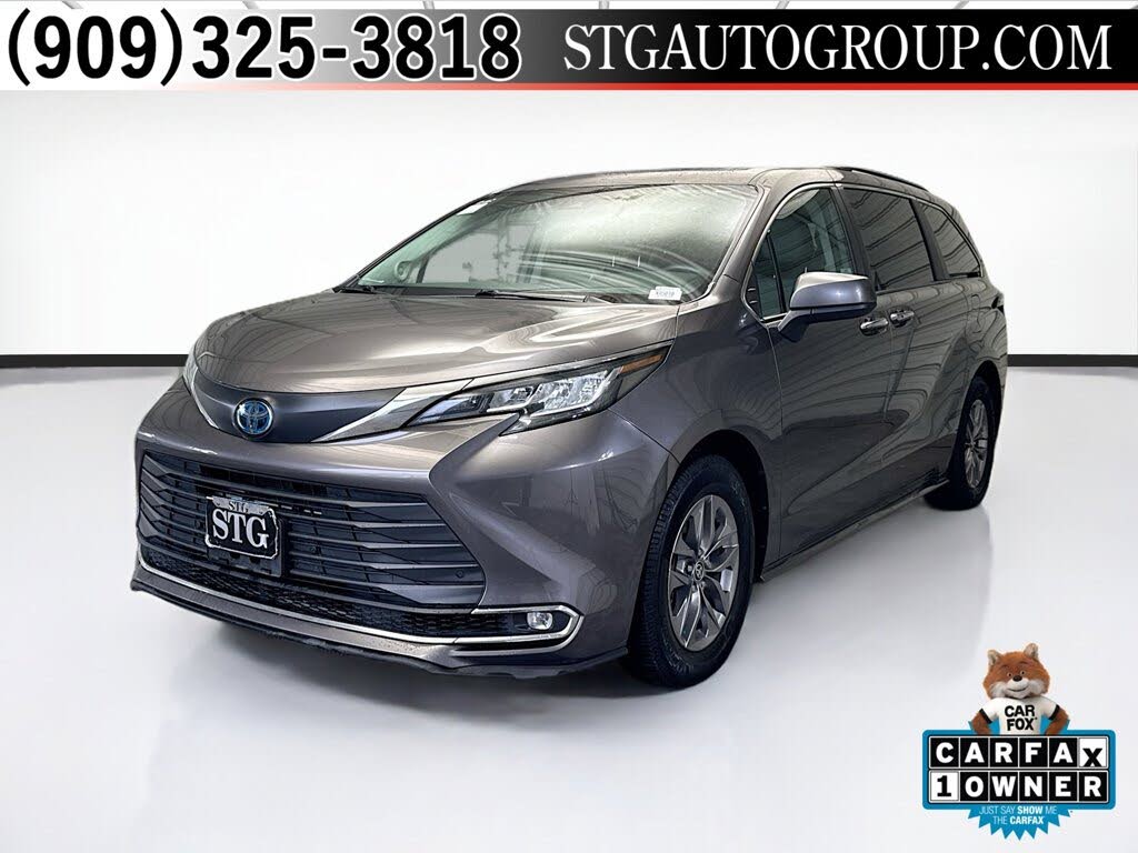 2023 Toyota Sienna XLE 7-Passenger AWD