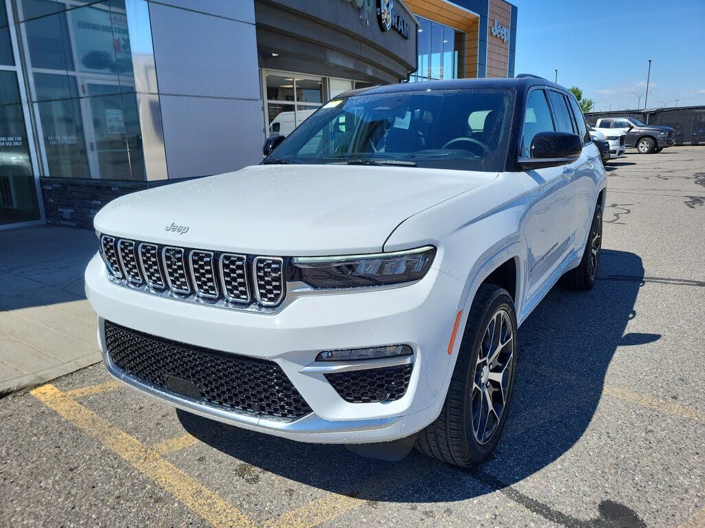 2025 Jeep Grand Cherokee Summit Reserve 4WD