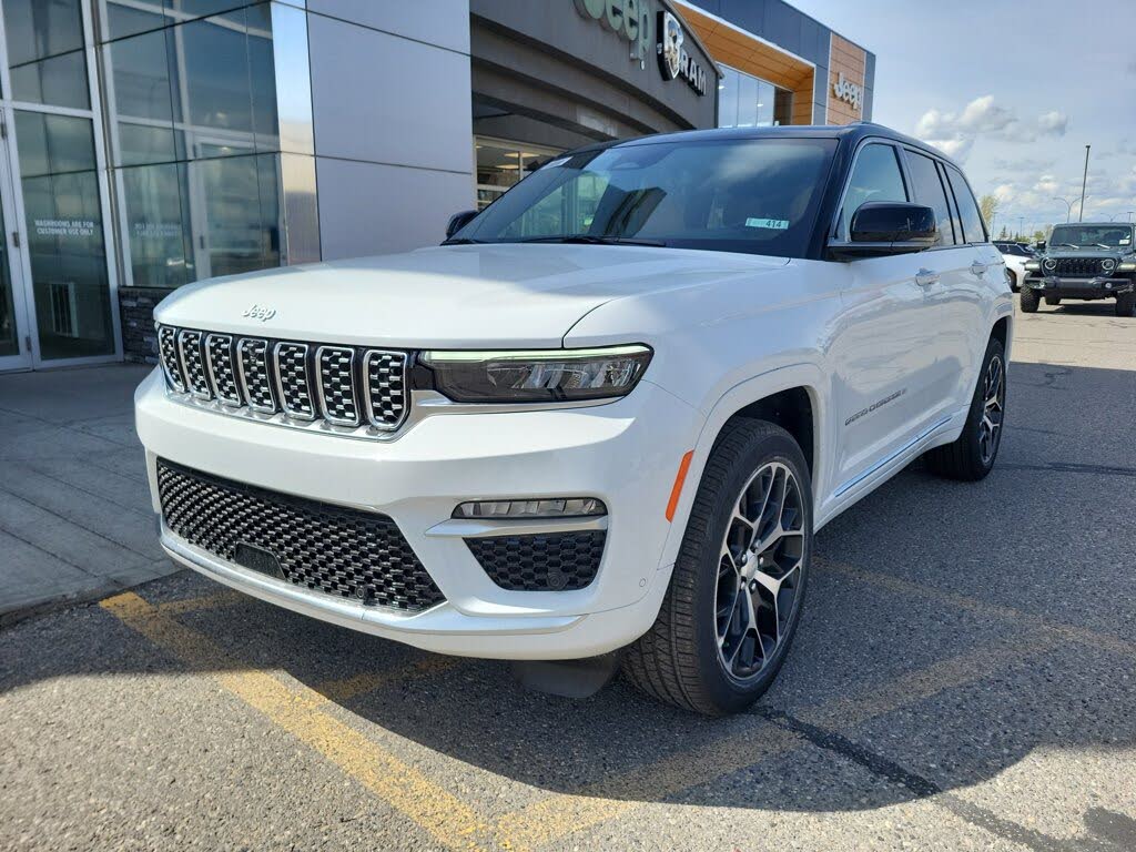 2025 Jeep Grand Cherokee Summit Reserve 4WD