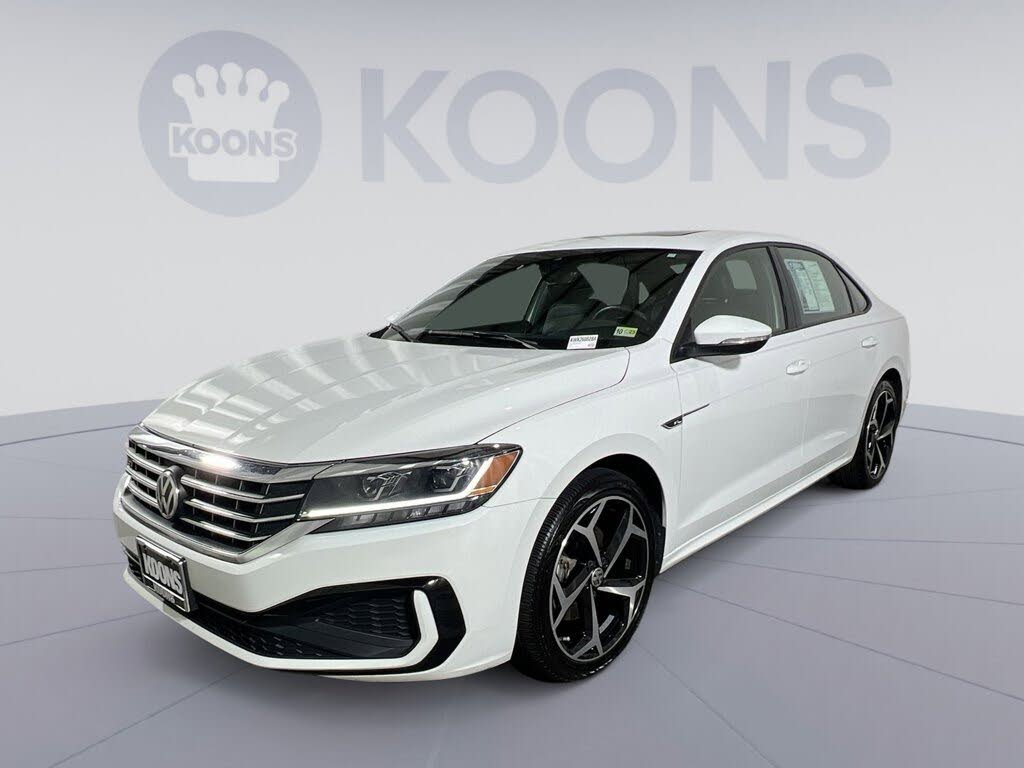 2022 Volkswagen Passat 2.0T R-Line FWD