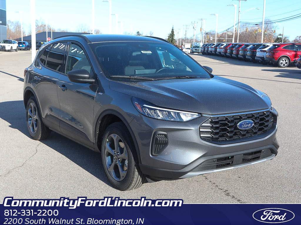 2026 Ford Escape ST-Line AWD