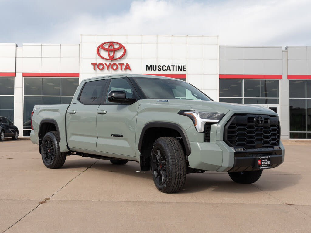 2026 Toyota Tundra Hybrid Limited HV CrewMax Cab 4WD