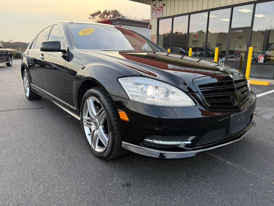 2013 Mercedes-Benz S-Class S 550 4MATIC