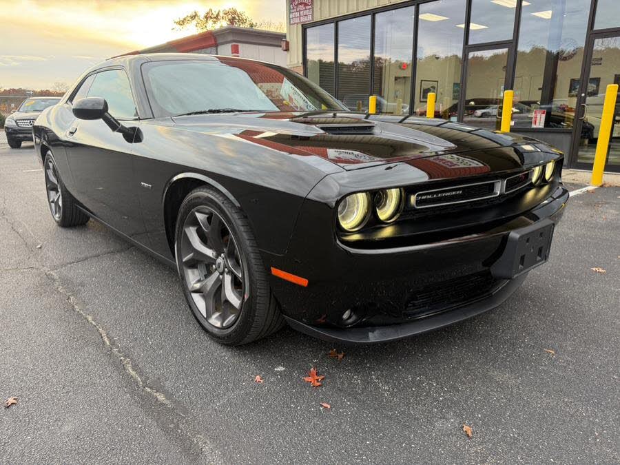 2017 Dodge Challenger R/T RWD