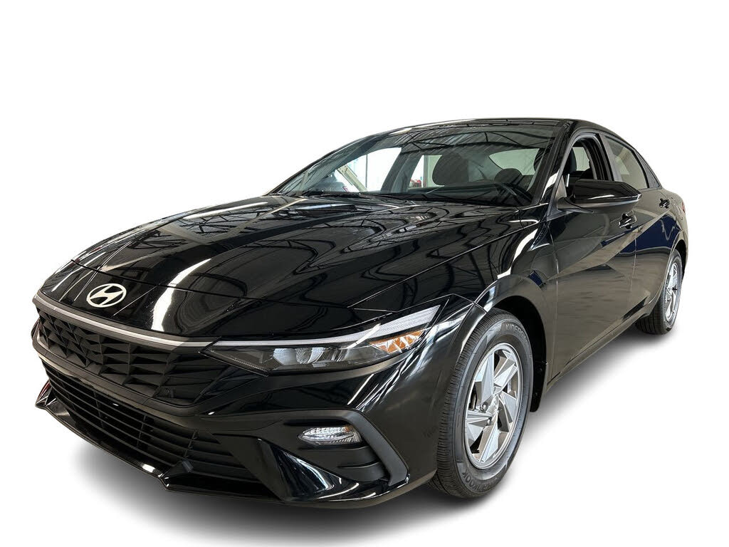 Hyundai Elantra SEL FWD 2024