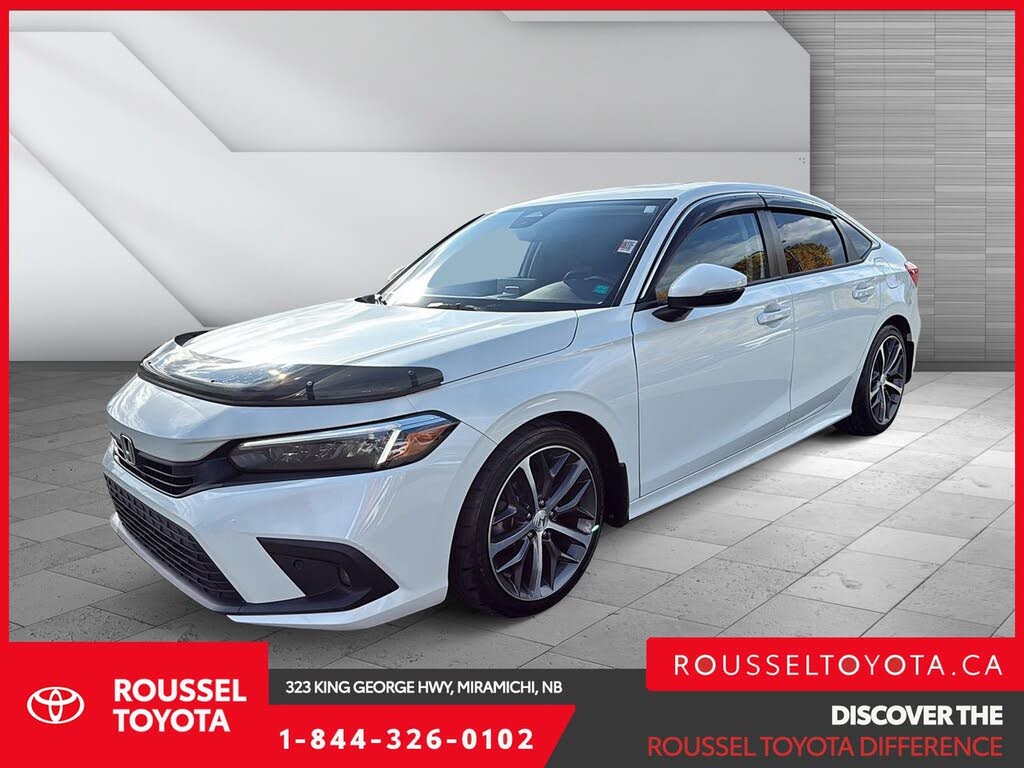 2022 Honda Civic Touring FWD