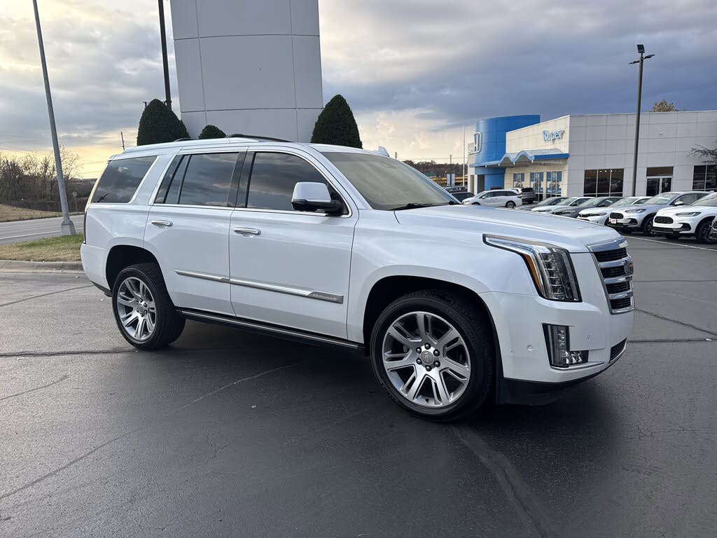 2017 Cadillac Escalade Premium Luxury 4WD
