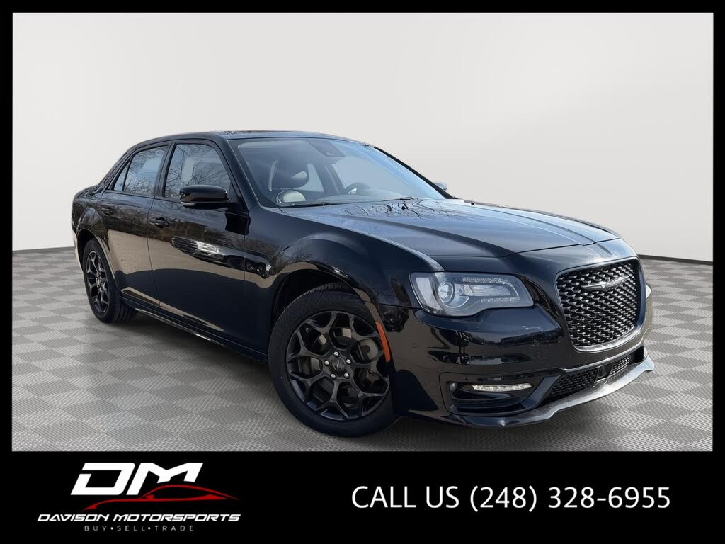 2023 Chrysler 300 Touring L AWD