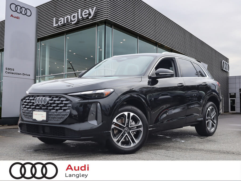 2025 Audi Q5 quattro Premium 40 TFSI