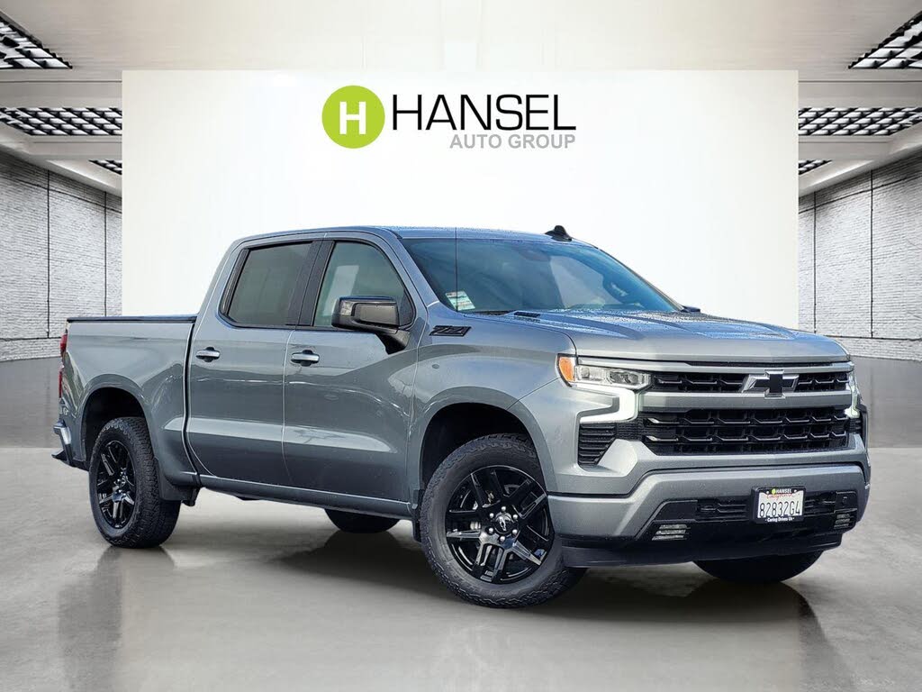 2025 Chevrolet Silverado 1500 RST Crew Cab 4WD