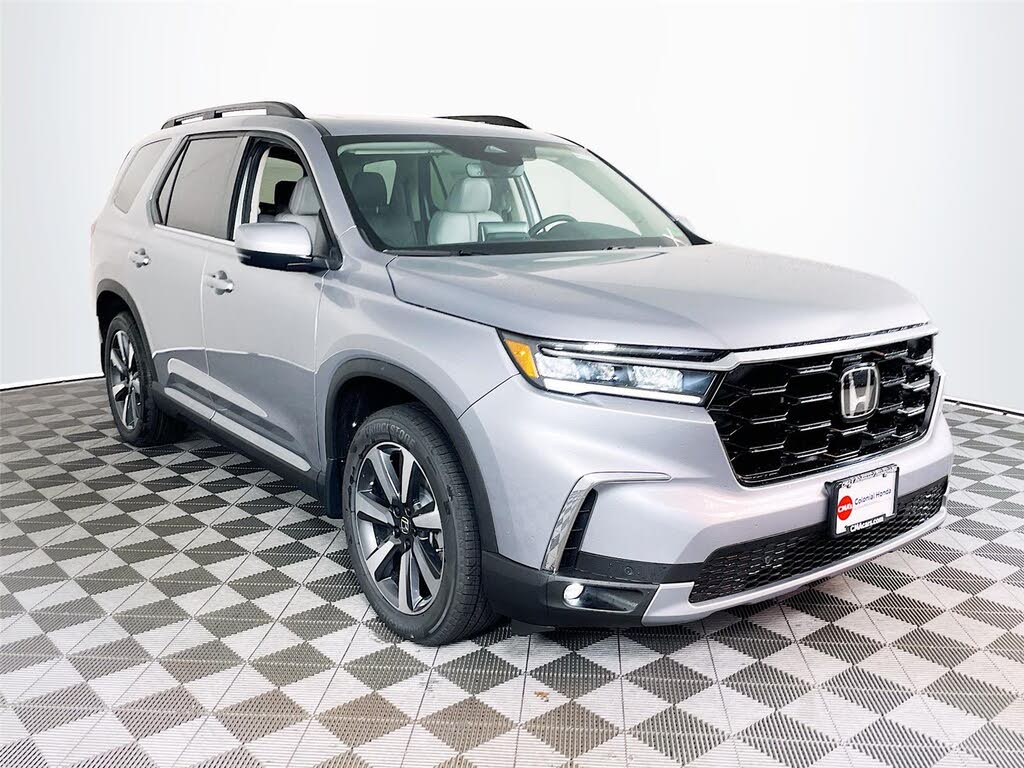 2025 Honda Pilot Touring AWD